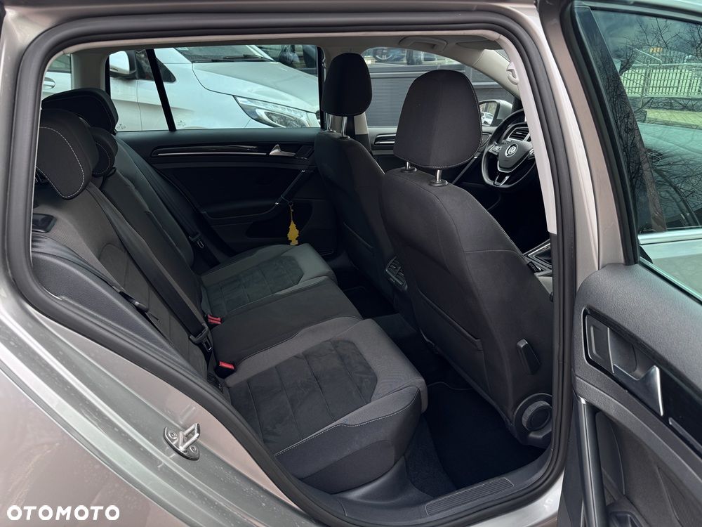 Volkswagen Golf 1.4 TSI BMT Highline - 18