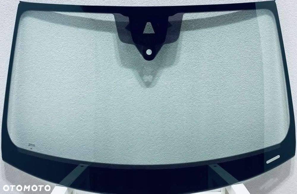 Szyba czołowa AUDI Q7 2019- AKU+KAM+SEN+HUD