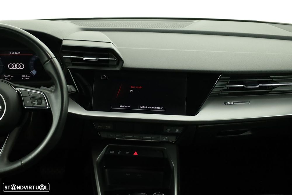 Audi A3 Sportback 45 TFSIe S line - 10