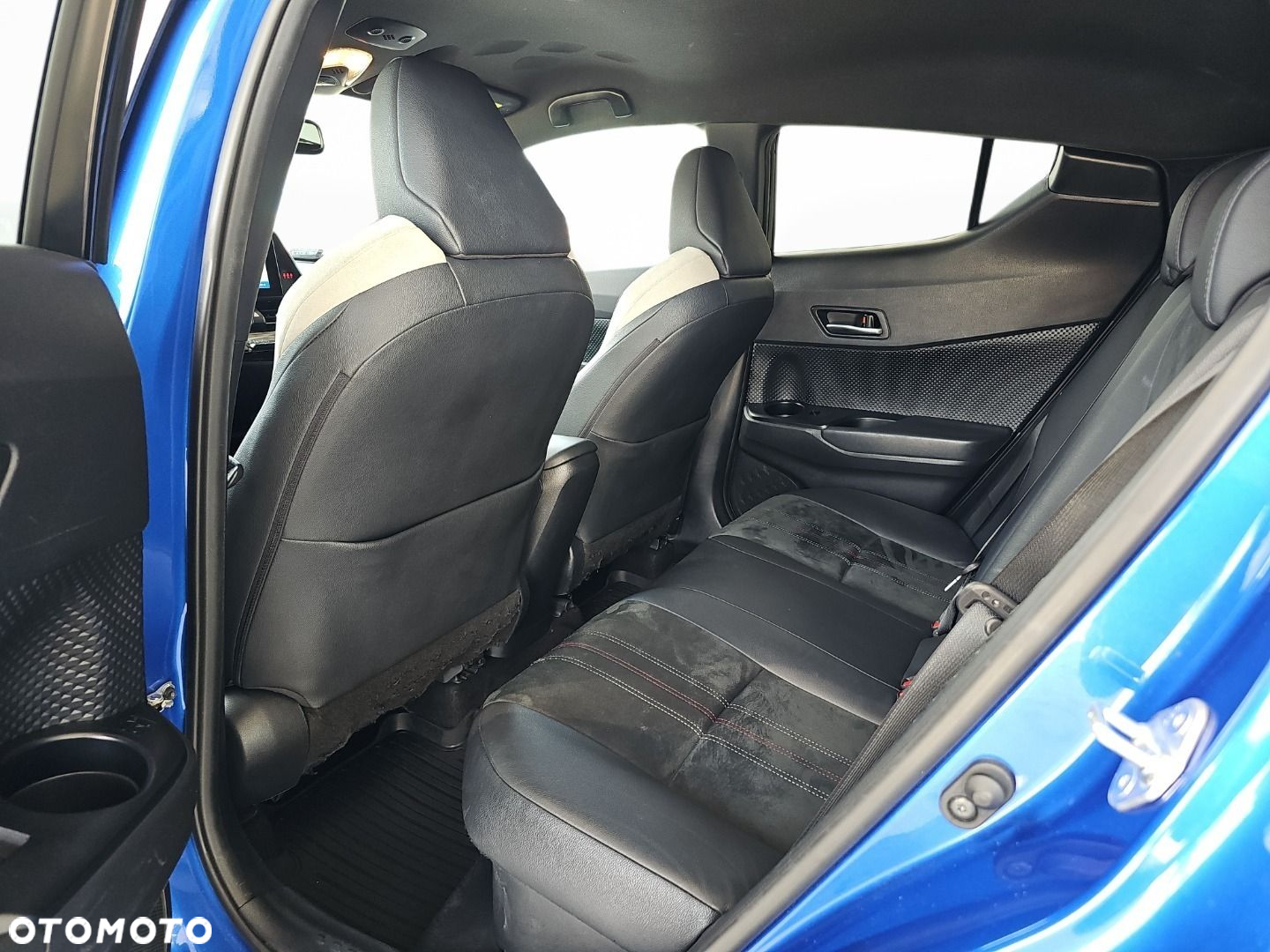 Toyota C-HR - 22