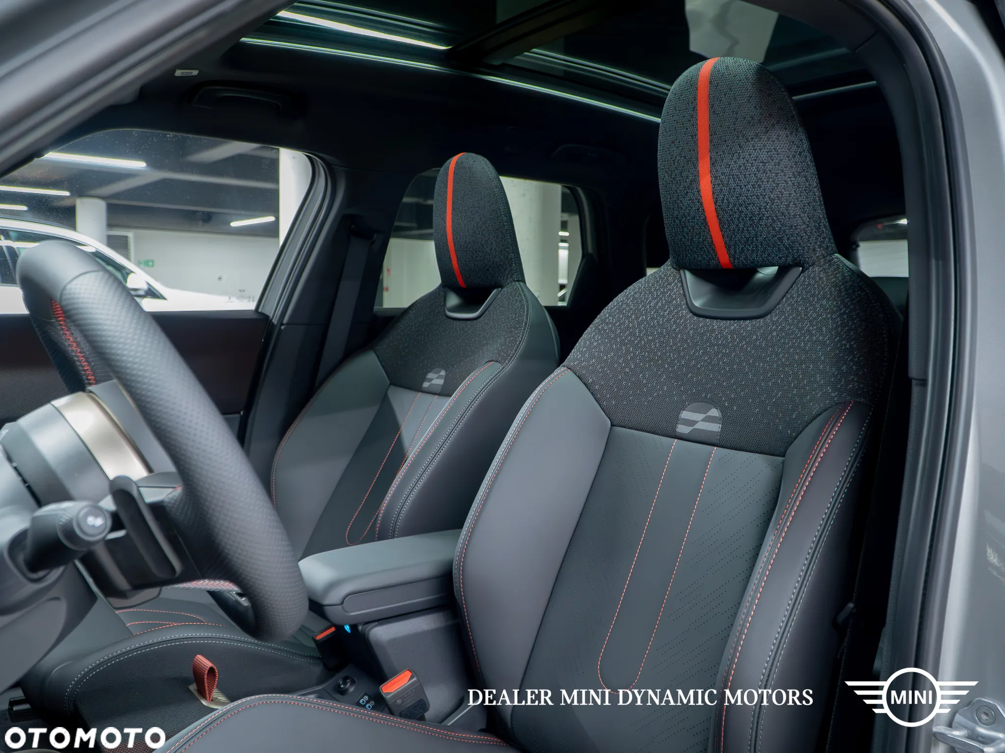MINI Countryman S ALL4 John Cooper Works Trim - 17