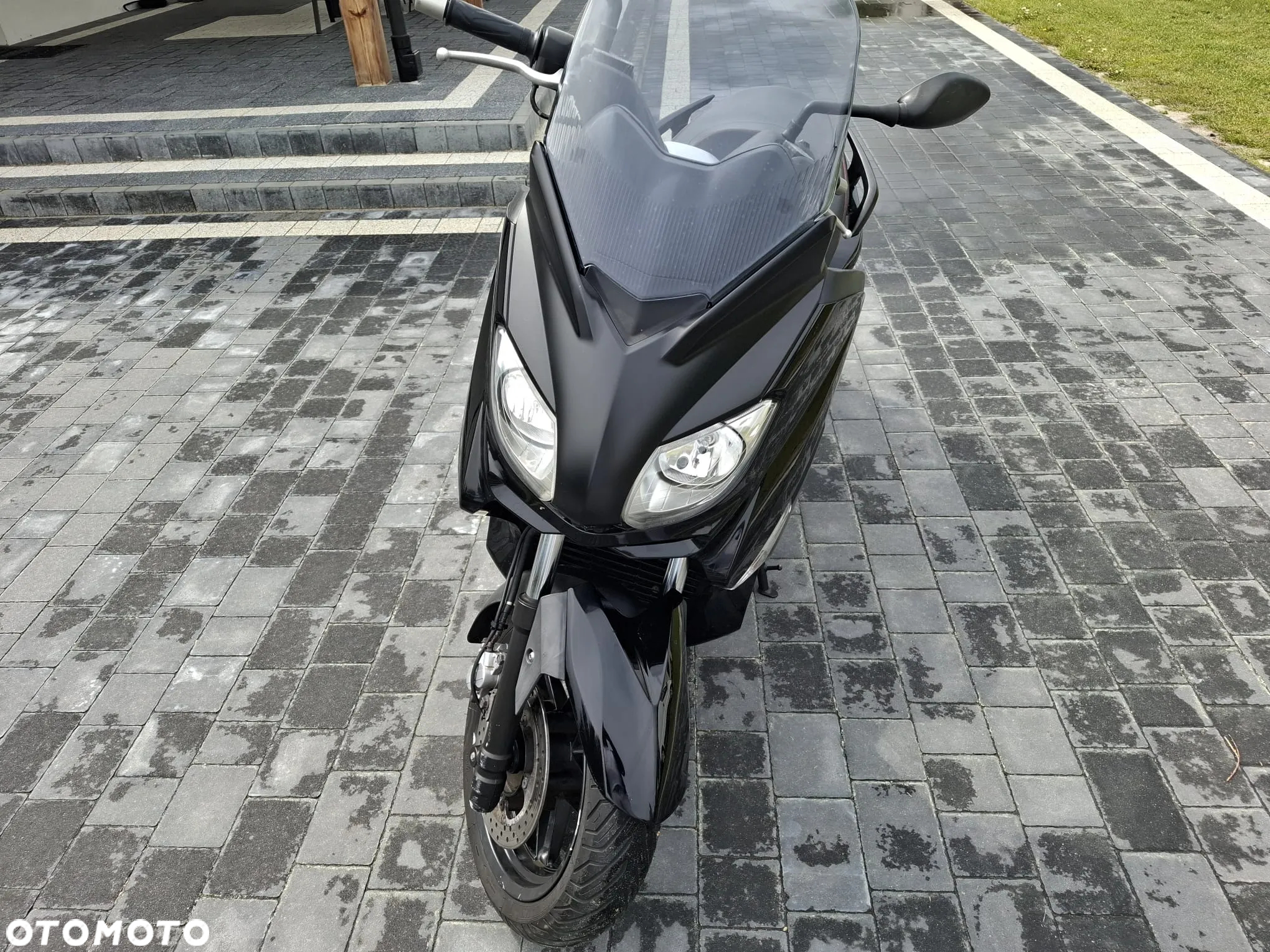 Yamaha V-MAX - 6