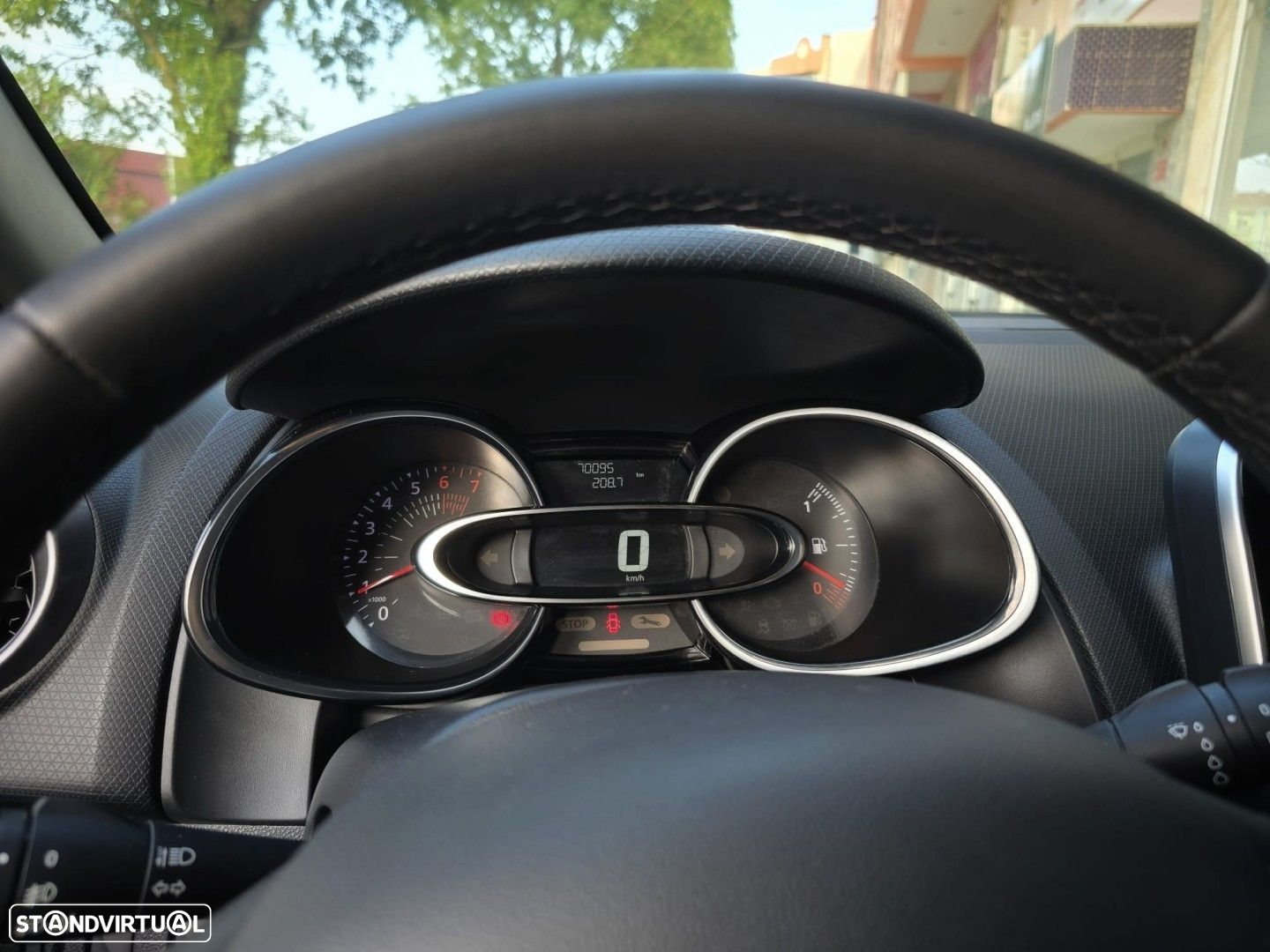 Renault Clio Sport Tourer 0.9 TCe Limited Edition - 14