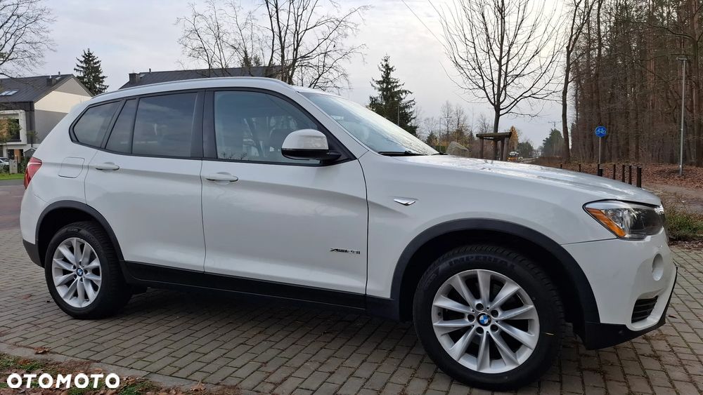 BMW X3 xDrive28i Sport-Aut xLine - 16