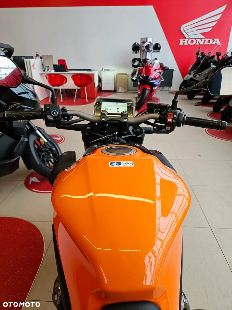 Honda CB - 13