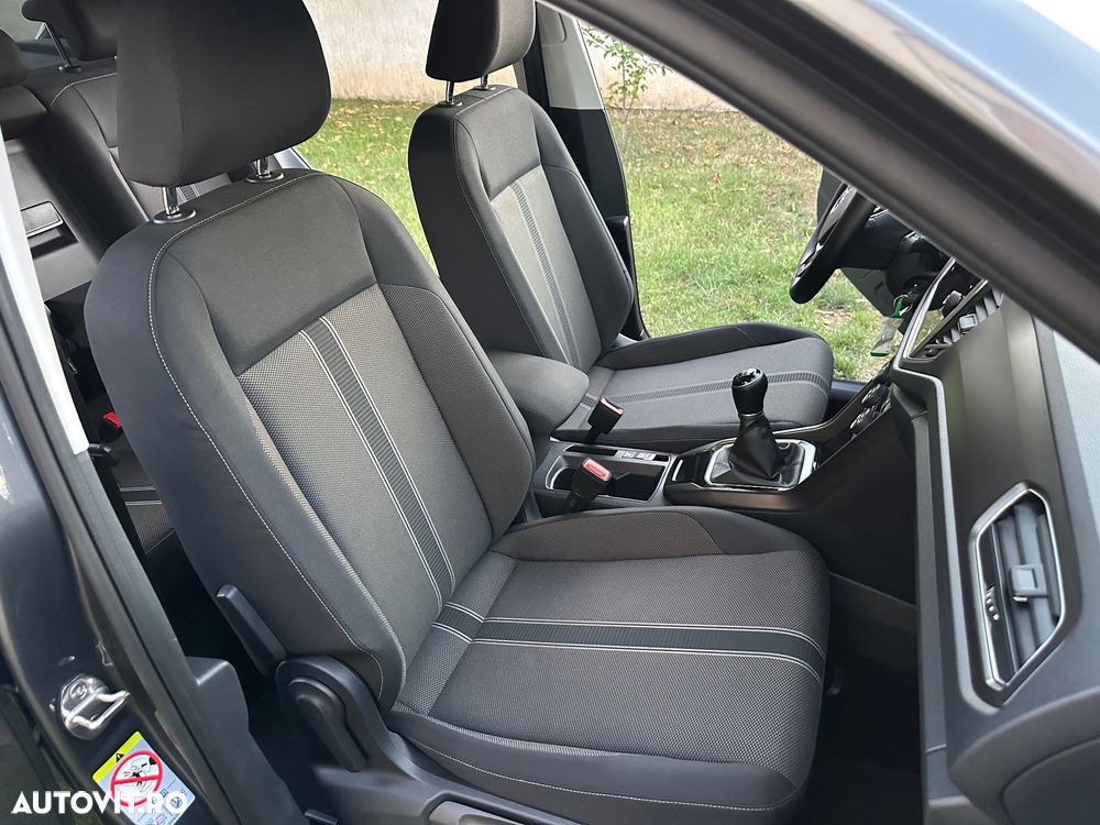 Volkswagen T-ROC 1.6 TDI SCR Style - 9