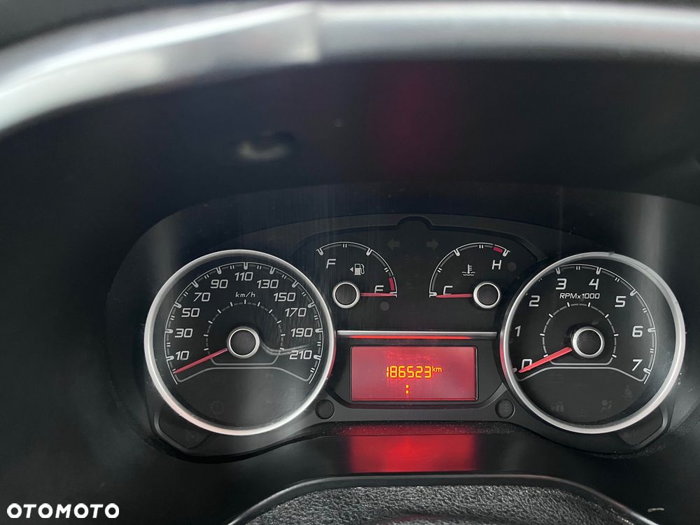 Fiat Doblo - 16