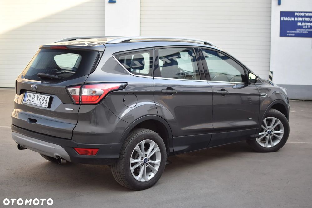 Ford Kuga 1.5 EcoBoost 4x4 Titanium - 8