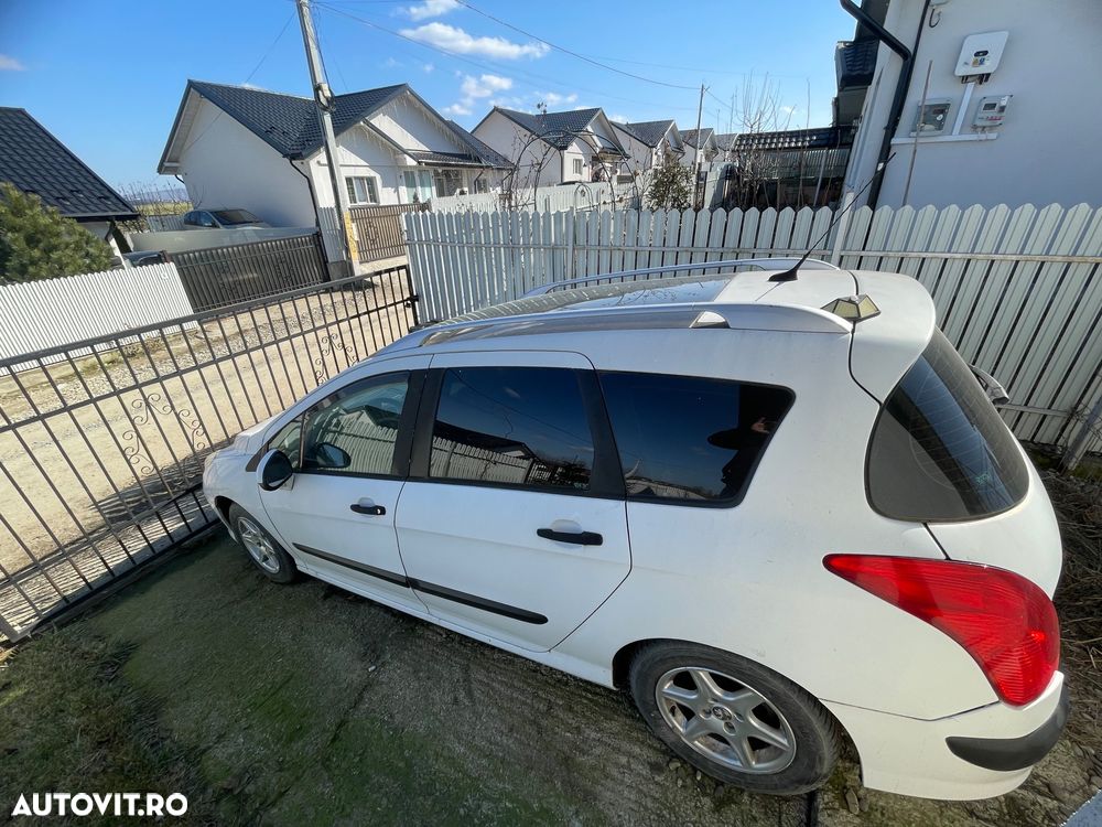 Peugeot 308 1.6 HDI FAP Allure - 1