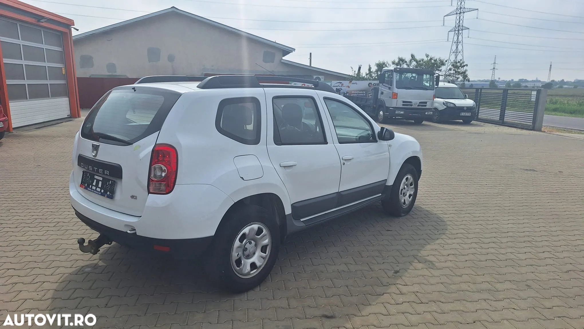 Dacia Duster 1.5 dCi 4x4 Laureate - 3
