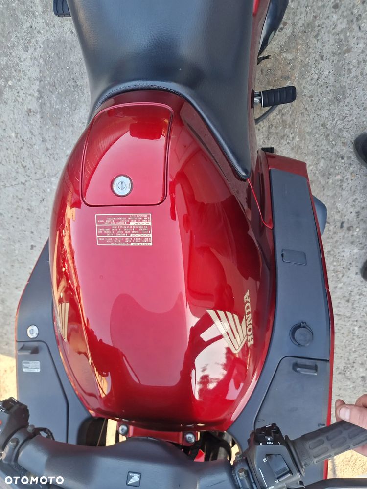 Honda ST - 34