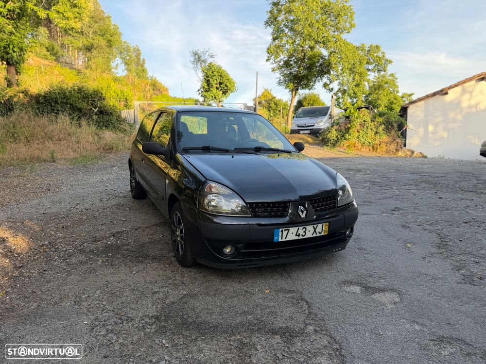 Renault Clio 1.5 dCi Confort Dynamique - 3