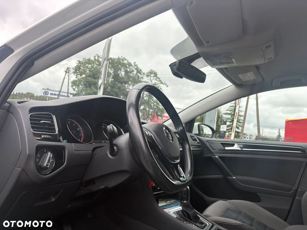 Volkswagen Golf 1.4 TSI BMT Highline DSG - 10