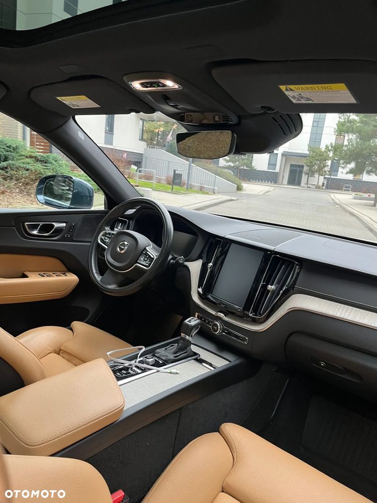 Volvo XC 60 T5 AWD Geartronic Inscription - 22