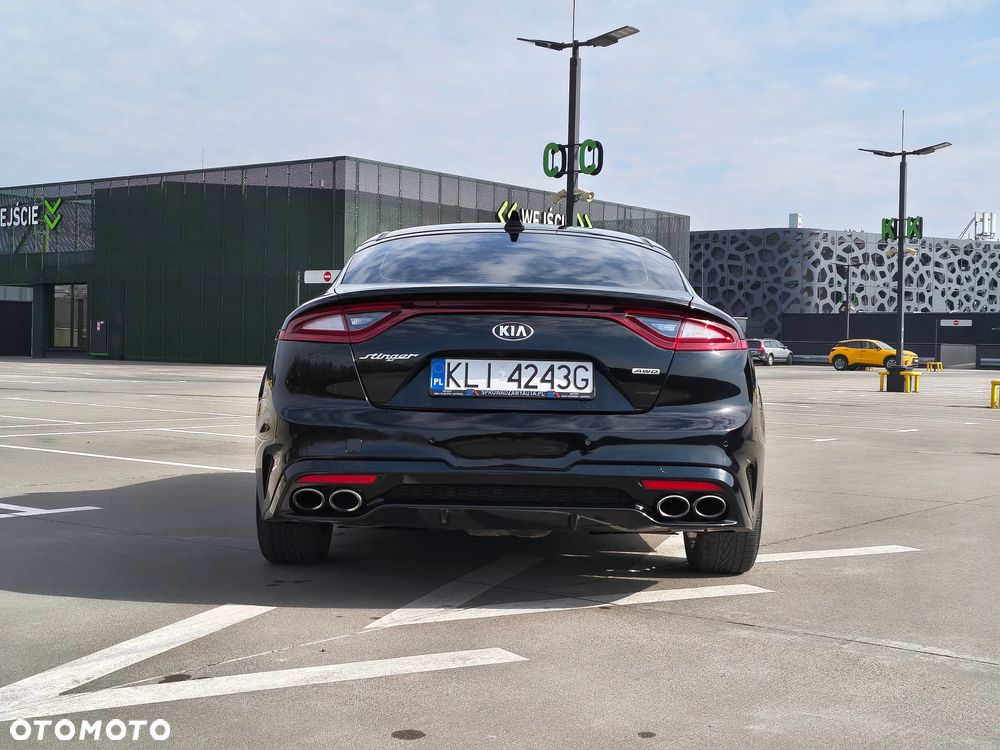Kia Stinger 2.0 T-GDI GT Line - 4