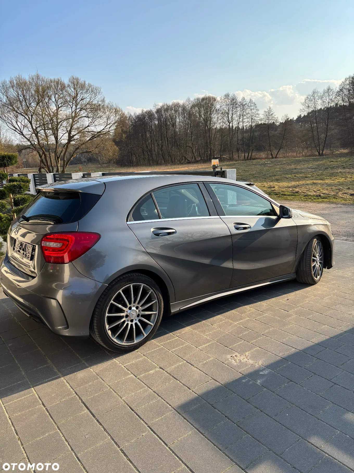 Mercedes-Benz Klasa A 180 7G-DCT AMG Line - 7