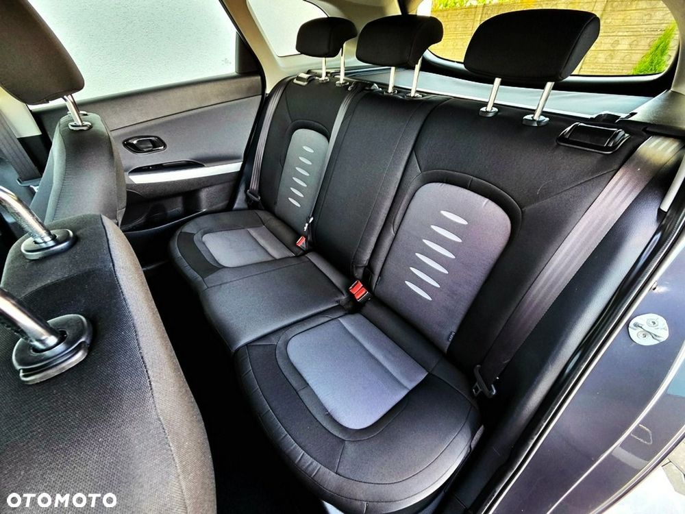 Kia Ceed 1.6 GDI Fifa World Cup Edition - 26