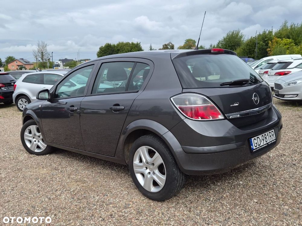 Opel Astra 1.4 Selection - 4