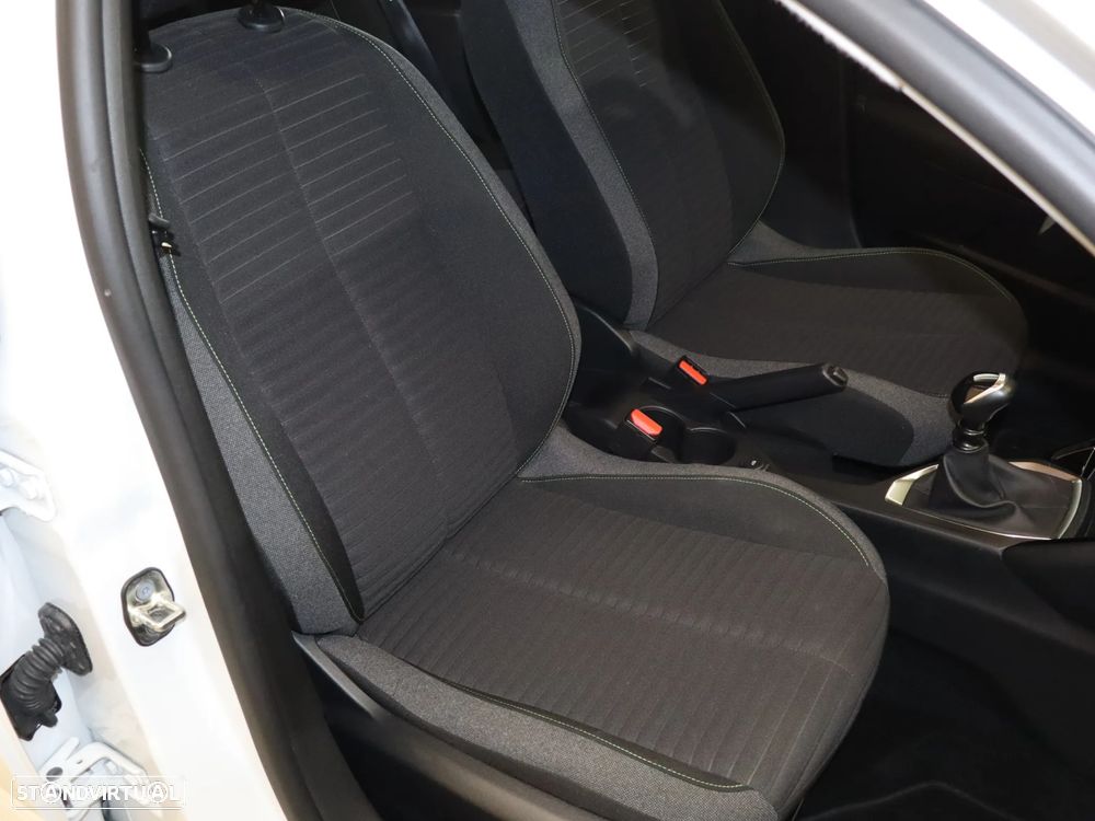 Peugeot 208 PureTech 100 Active Pack - 17