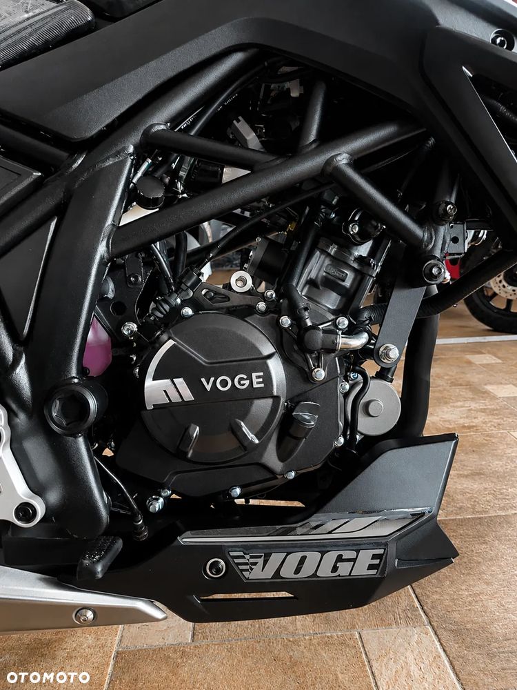 VOGE R125S - 9