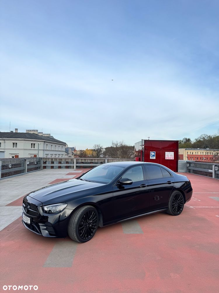 Mercedes-Benz Klasa E 220 d 4-Matic AMG - 3