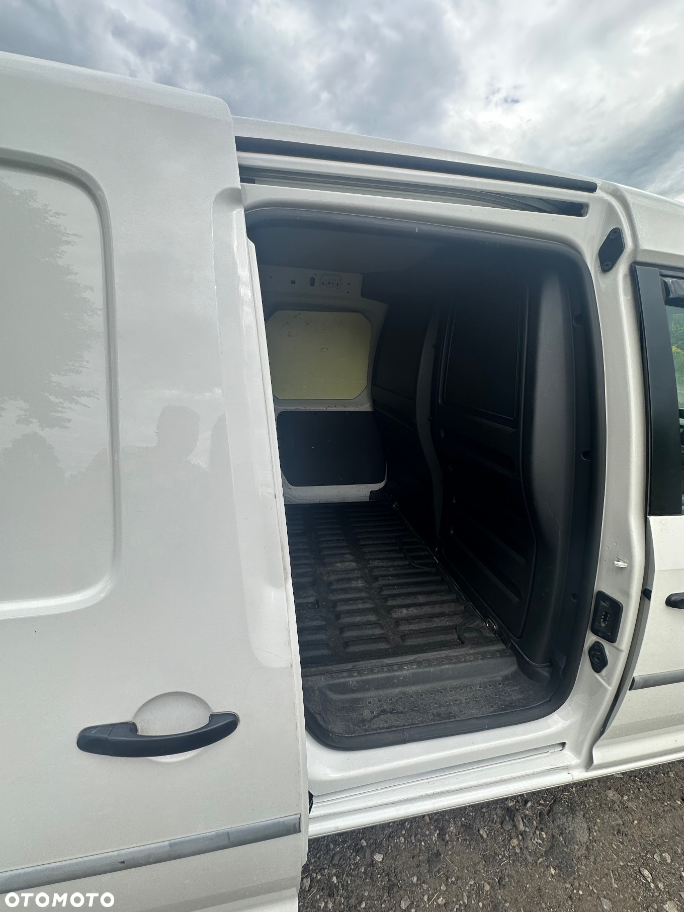 Volkswagen Caddy Maxi 2.0 TDI - 9