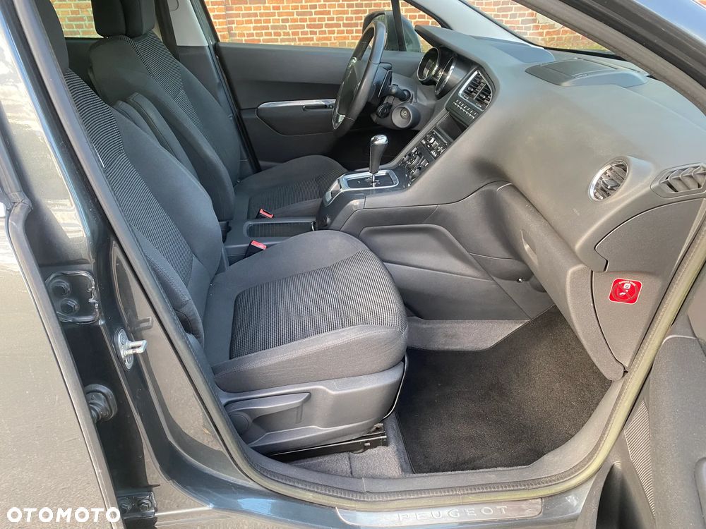 Peugeot 5008 e-HDI FAP 115 EGS6 Stop&Start Allure - 13