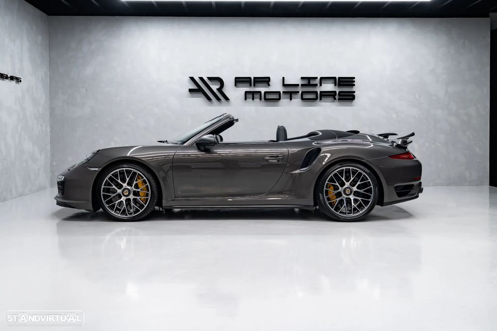 Porsche 911 (991) Turbo S Cabriolet - 19