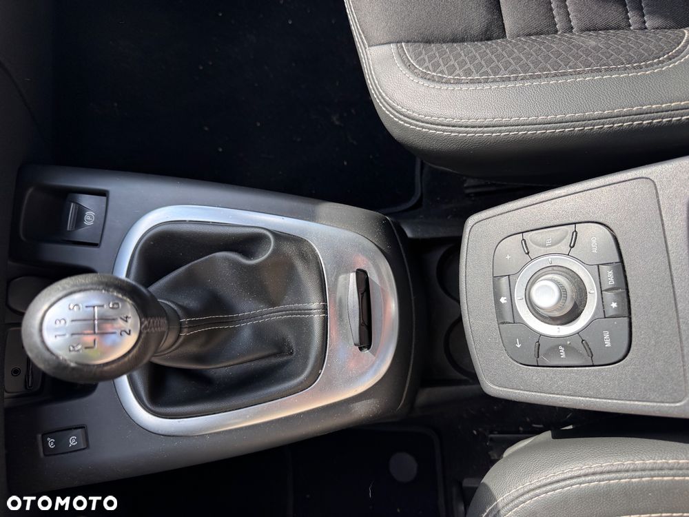 Renault Scenic 1.2 TCe Energy Bose - 16