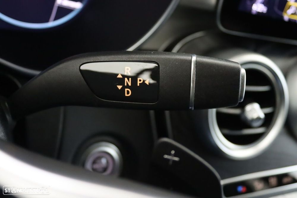 Mercedes-Benz GLC 300 - 15