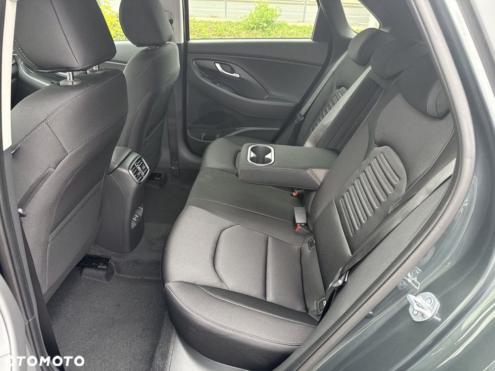 Hyundai i30 1.6 T-GDI Smart DCT - 21