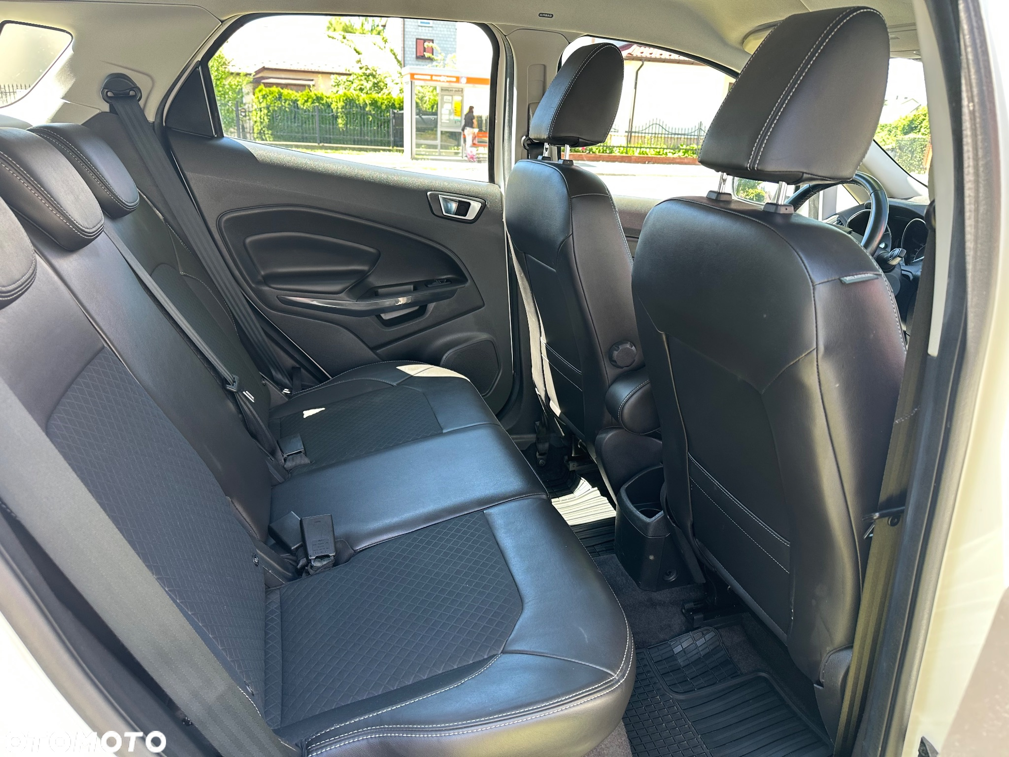 Ford EcoSport 1.5 EcoBlue TITANIUM - 20