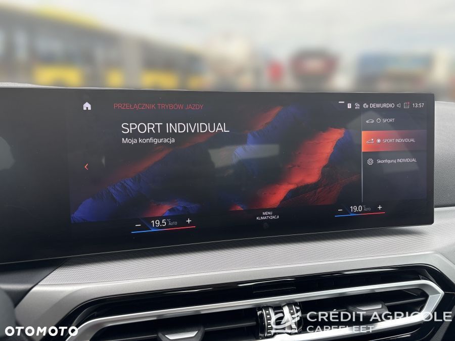 BMW Seria 3 318i - 37