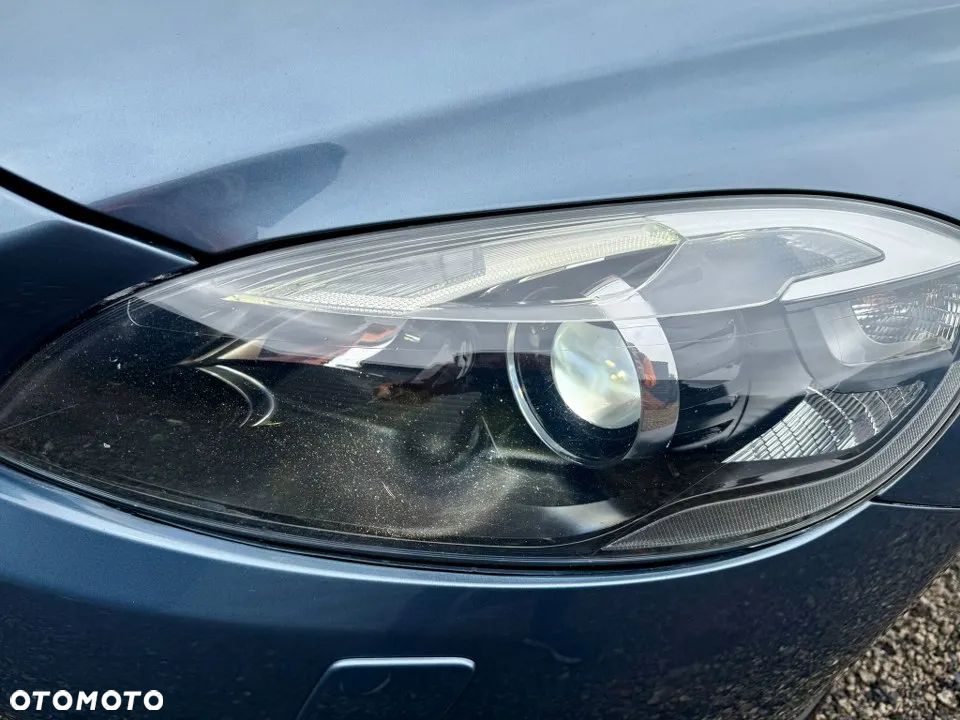 Volvo V40 T2 Summum - 9