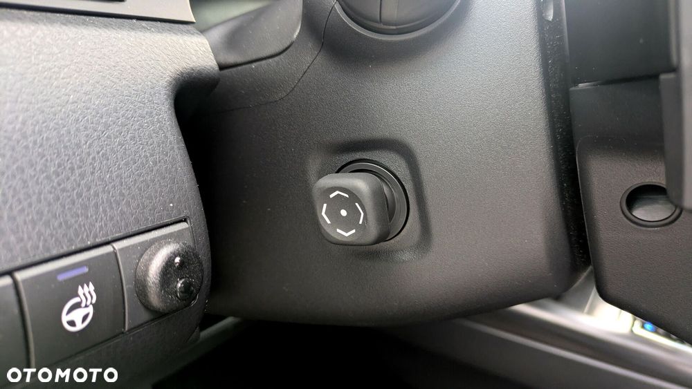 Toyota Camry 2.5 Hybrid Executive CVT - 16