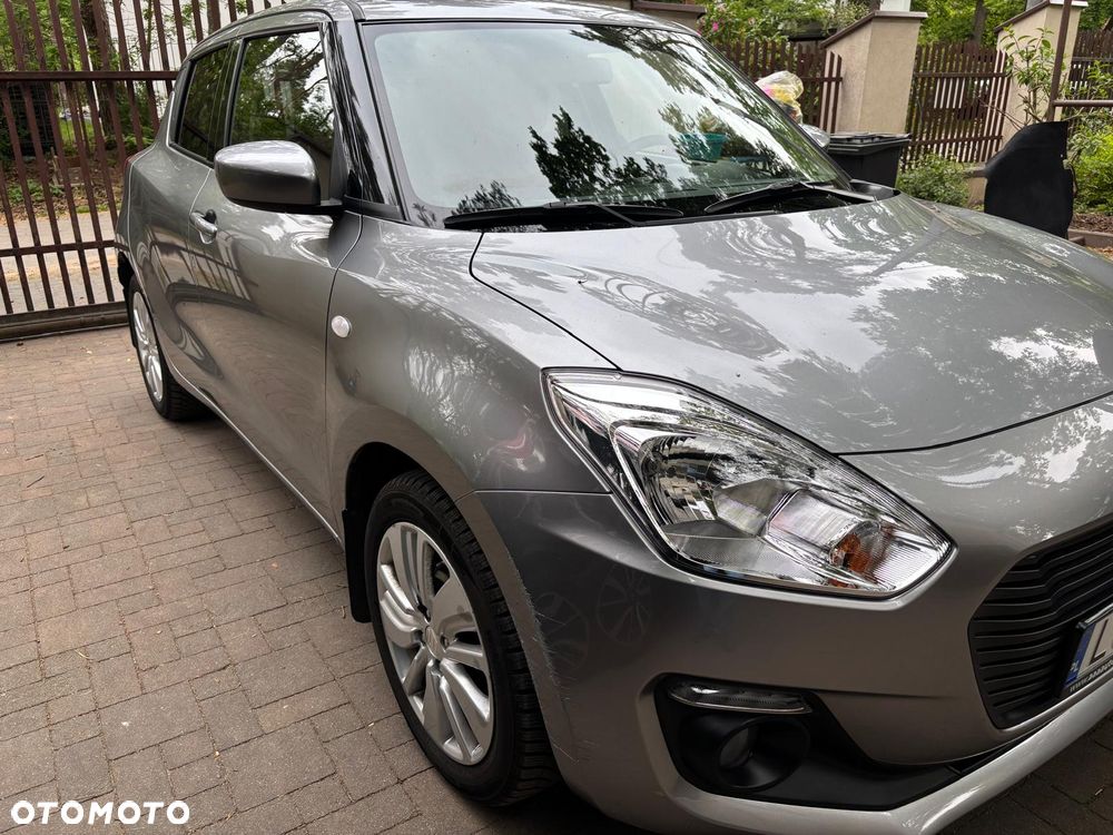 Suzuki Swift - 4