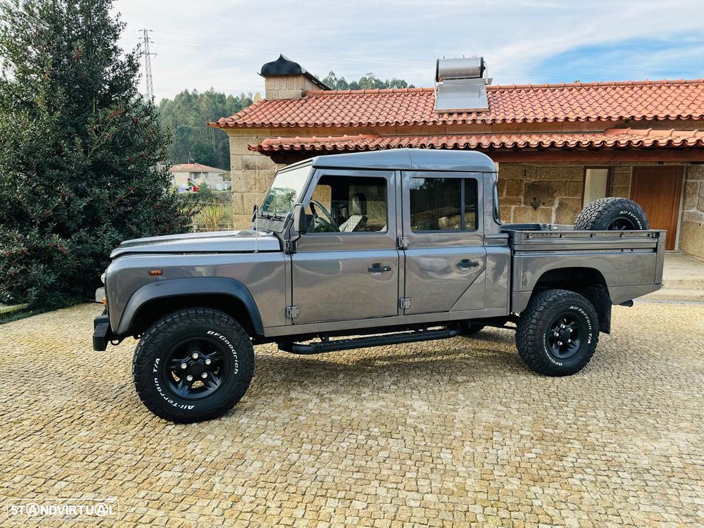 Land Rover Defender - 3