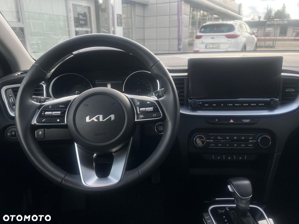 Kia Ceed 1.5 T-GDI Tribute DCT - 14
