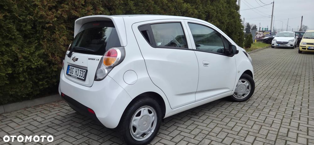 Chevrolet Spark - 13