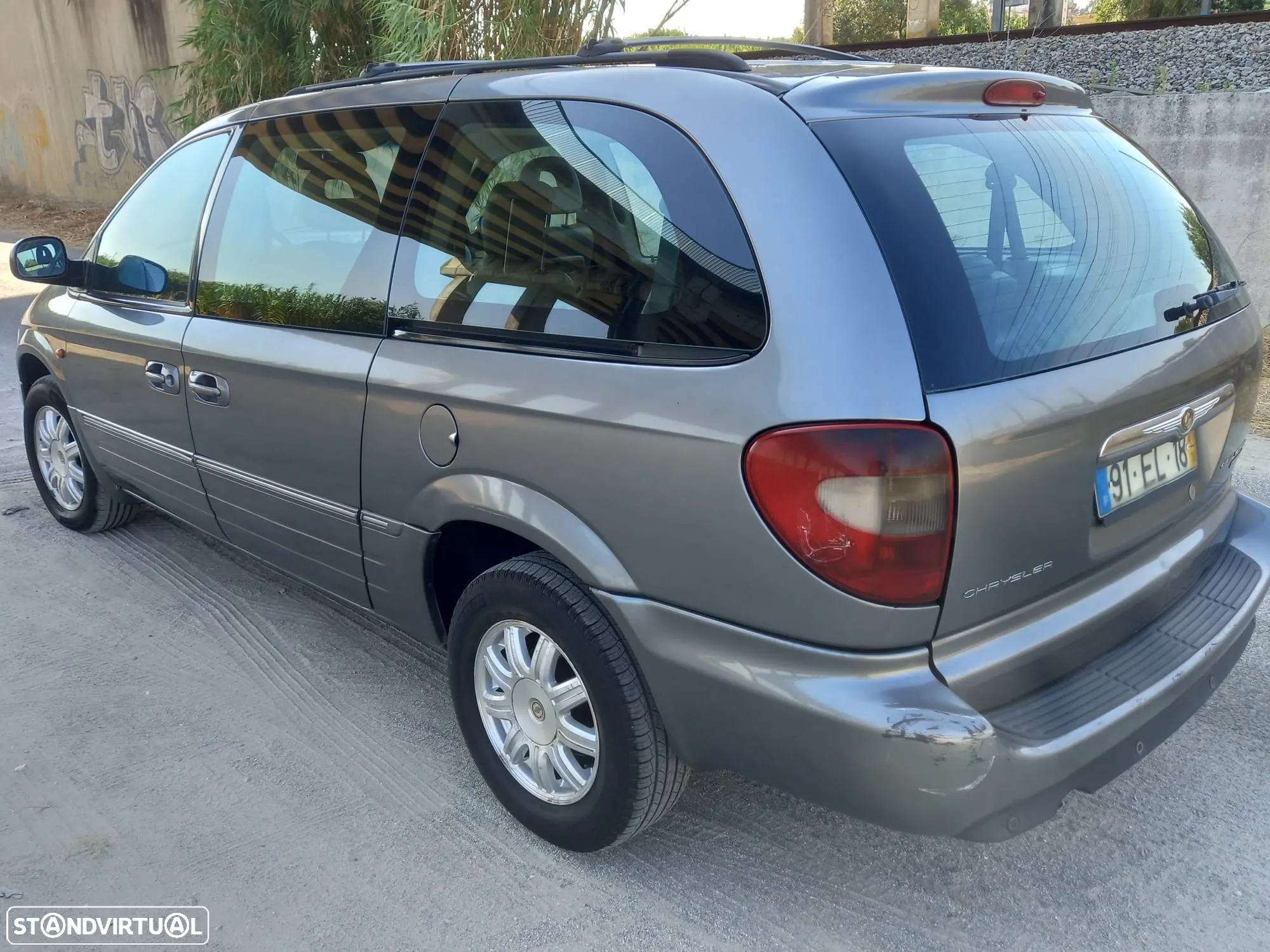 Chrysler Grand Voyager 2.8 CRD ATX SE - 3