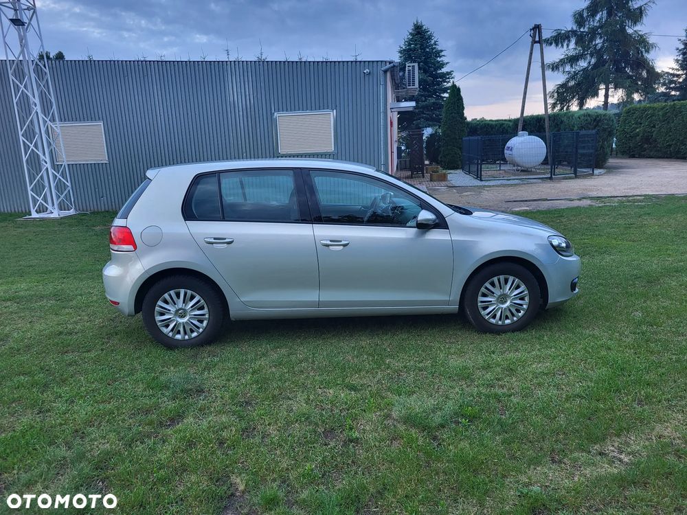 Volkswagen Golf - 14