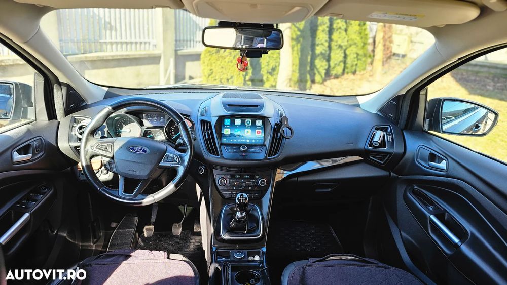 Ford Kuga 2.0 TDCi 4WD Titanium - 10