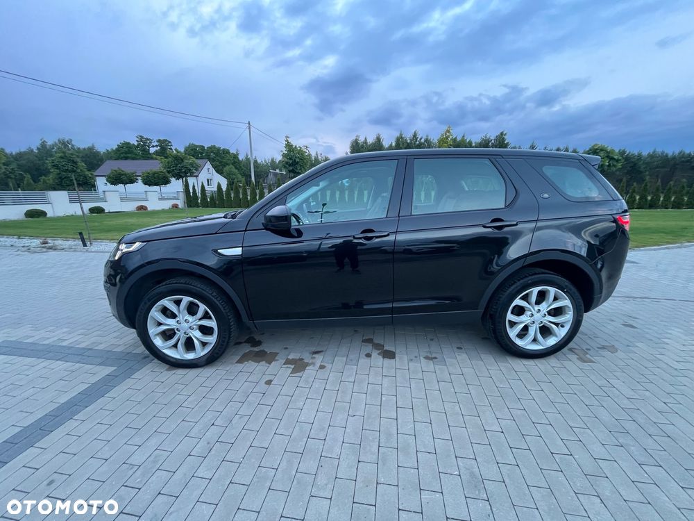 Land Rover Discovery Sport TD4 HSE - 6