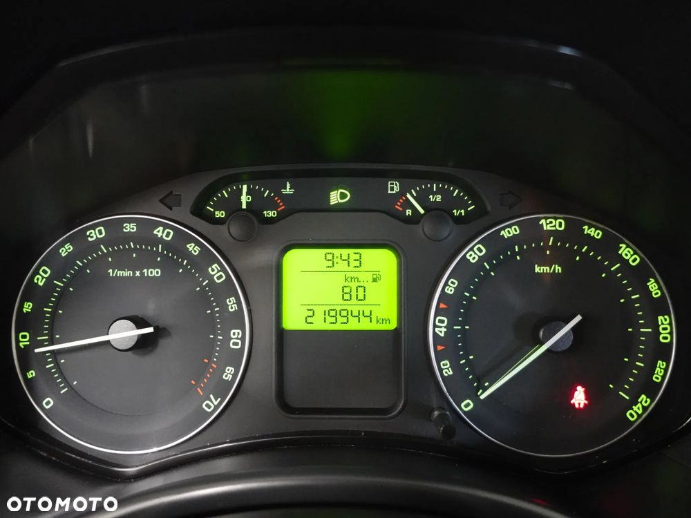Skoda Octavia 1.8 T FSI Elegance - 35