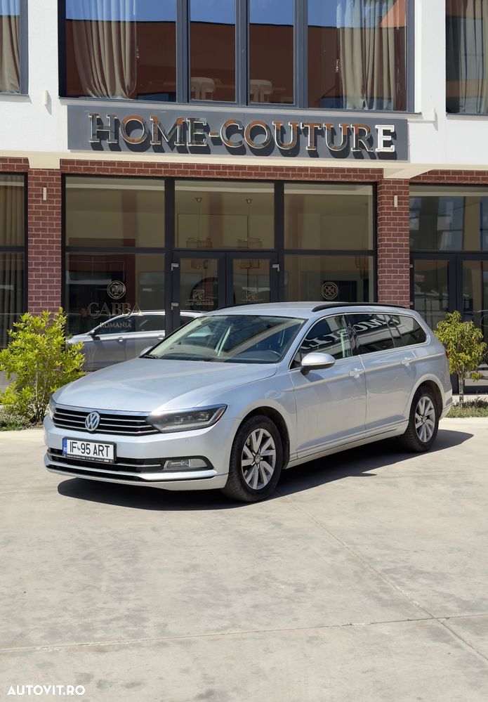 Volkswagen Passat 2.0 TDI DSG Comfortline - 1