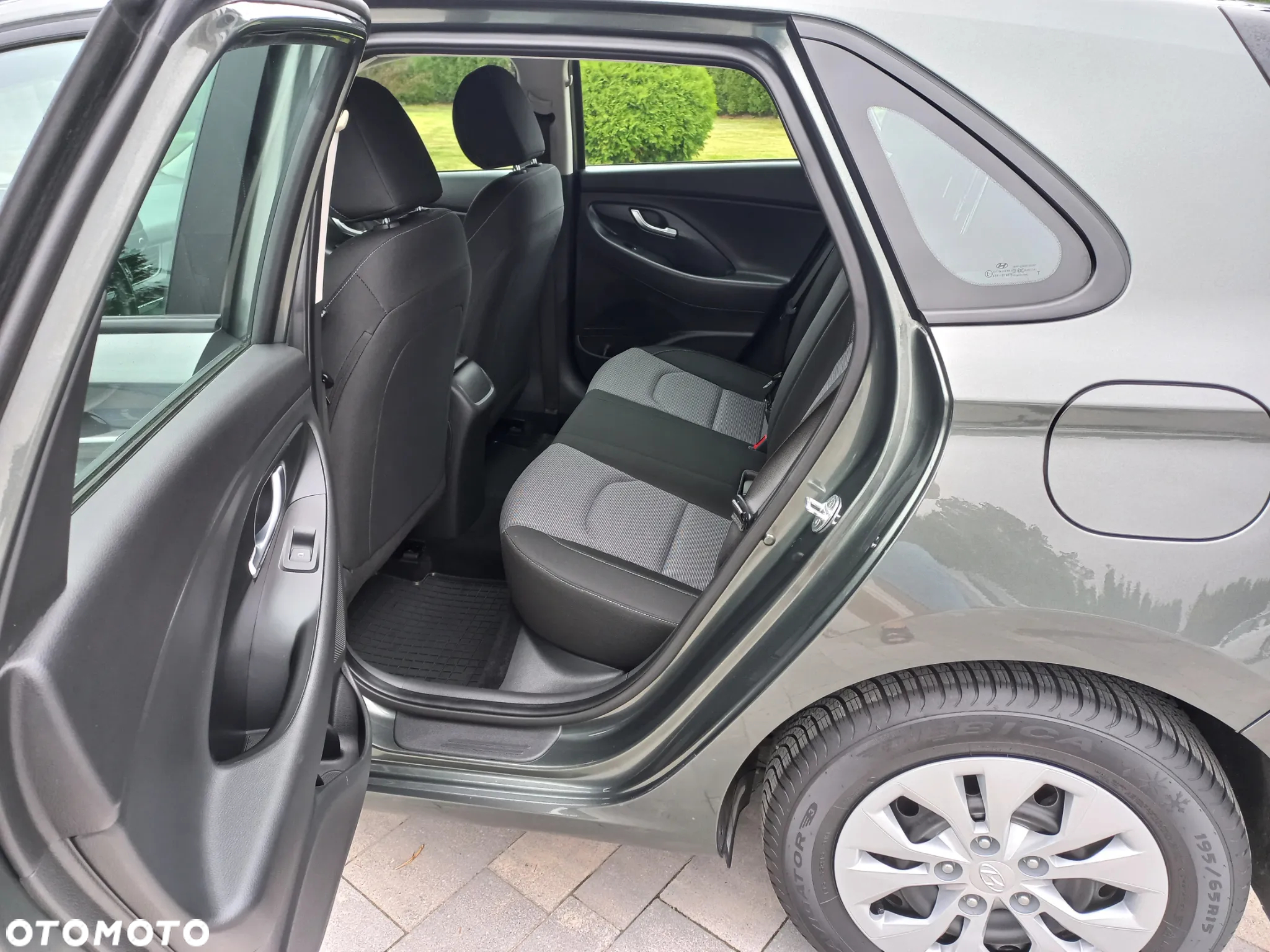 Hyundai i30 1.5 DPI Classic + - 25