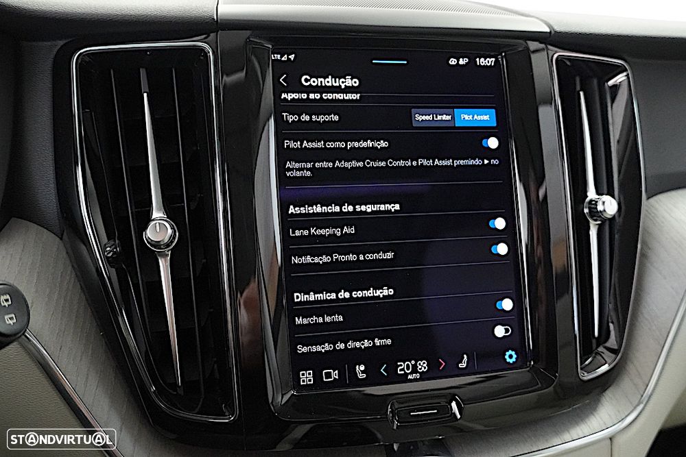 Volvo XC 60 - 31