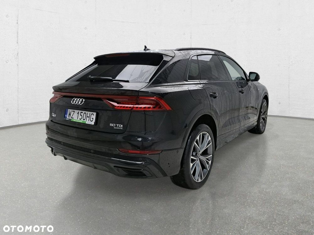 Audi Q8 - 7