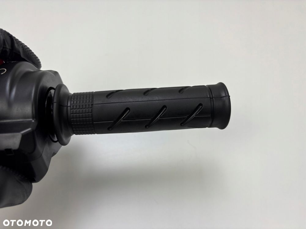 Prawy przełącznik manetka Honda CBR 600RR PC69- Oryginał - 9