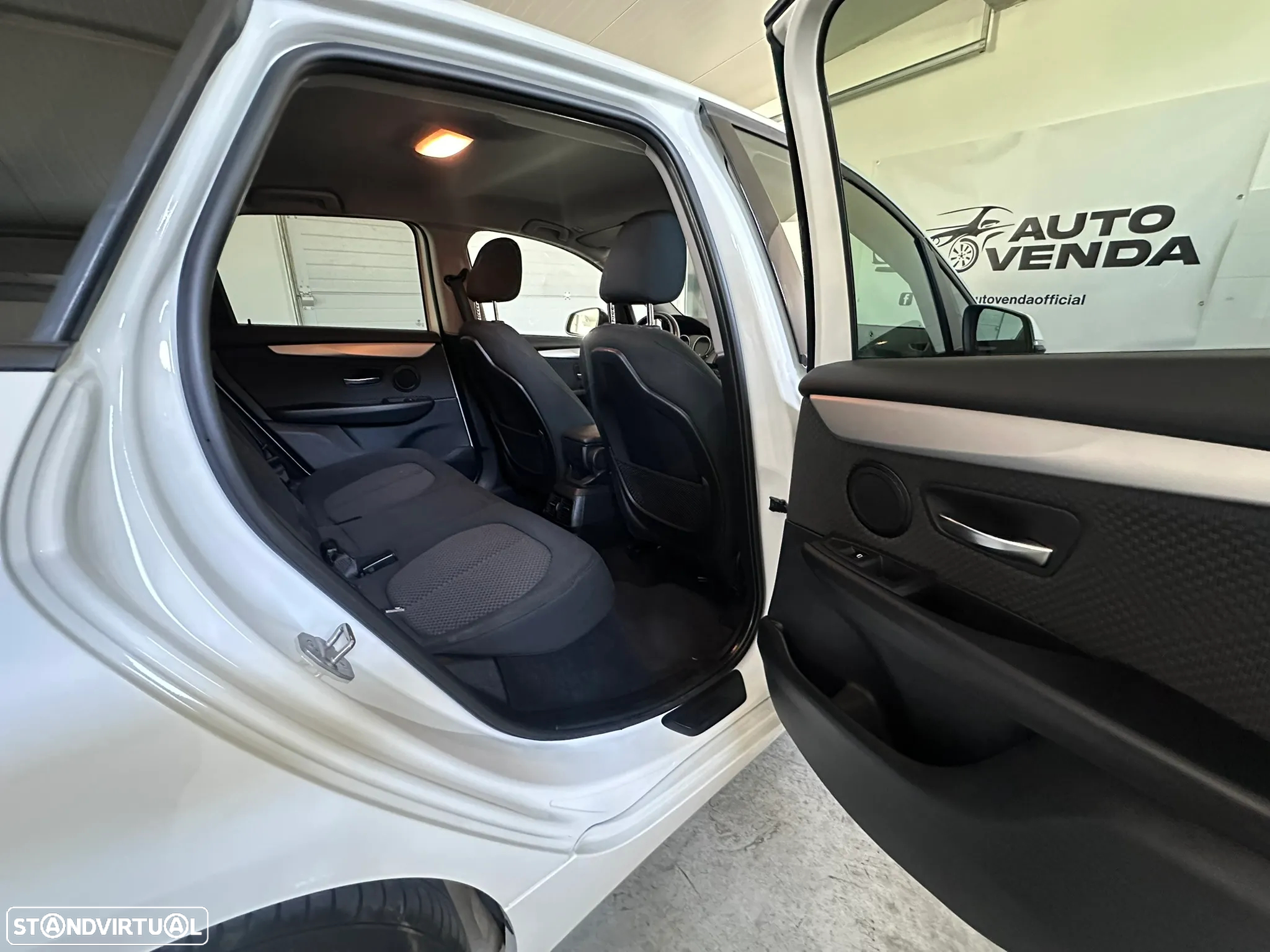 BMW 225xe Active Tourer Line Luxury - 26
